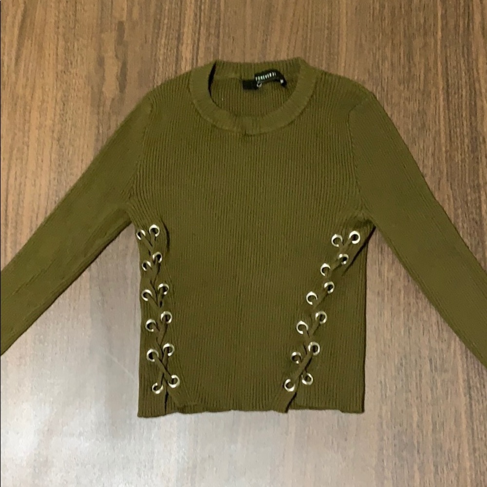 Cropped sweater